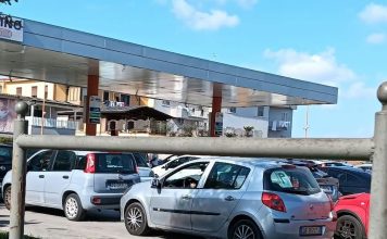 PROTESTA AUTOTRASPORTATORI, SUD IN TILT. DISTRIBUTORI PRESI D’ASSALTO