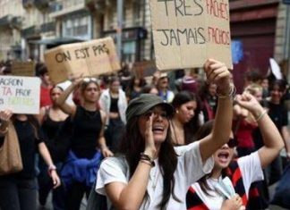 COLLETTIVI STUDENTESCHI, CENTRI SOCIALI, PRO PAL: GUERRIGLIA URBANA IN MOLTE CITTA’. LE VIOLENZE ESPLODONO ANCHE IN ITALIA