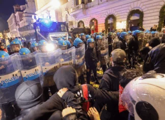 Da Milano a Roma, fino a Torino e Bologna: scontri e tensioni, quasi 4300 gli identificati. Ma le nuove misure evitano le devastazioni